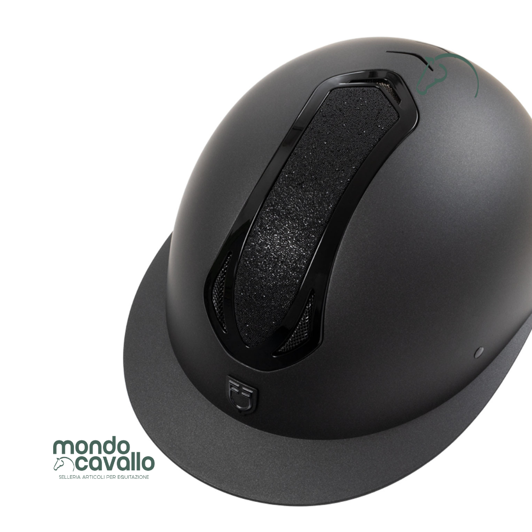 Casco Azael visiera larga e strass con rotella posteriore