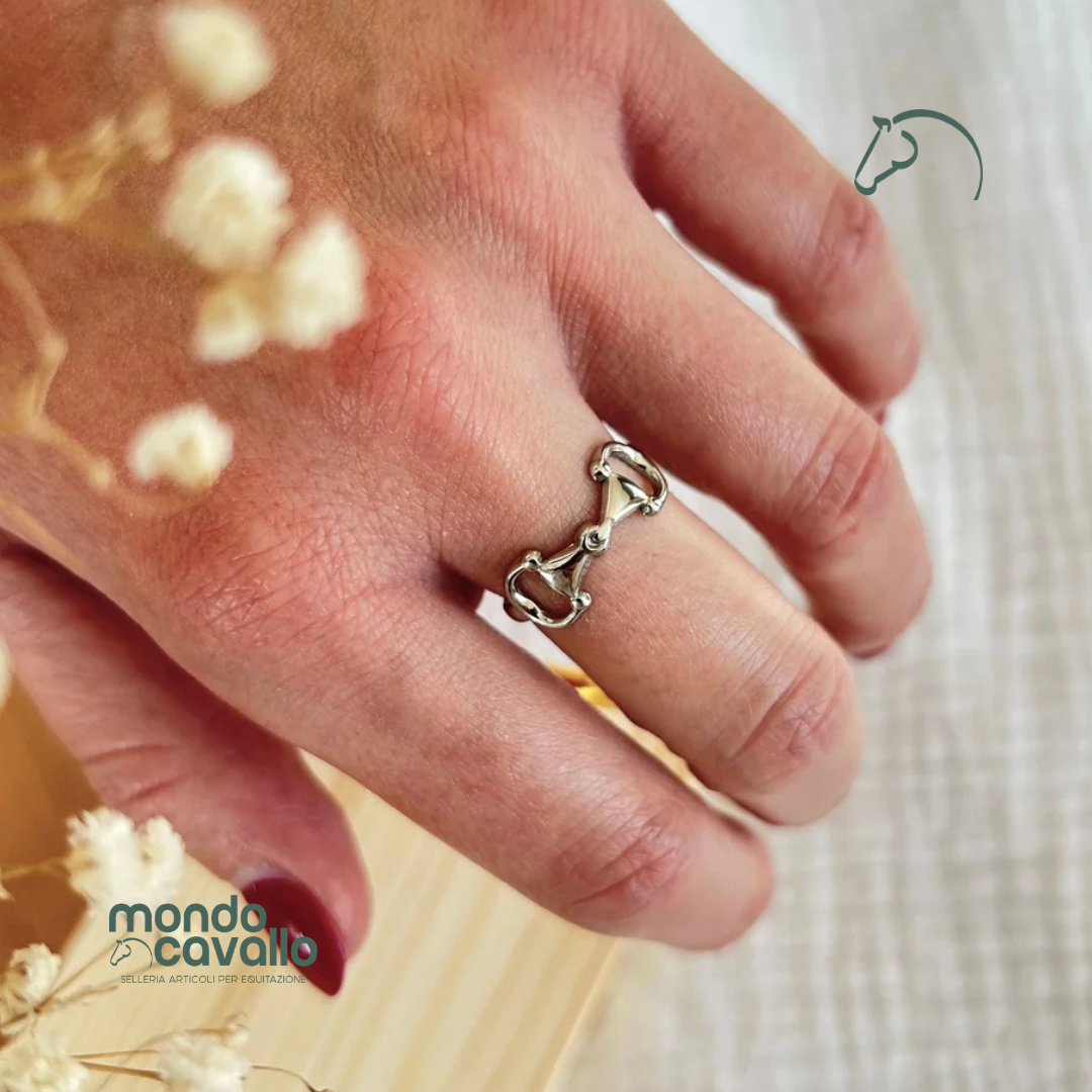 ANELLO MAYA EQUESTRIAN