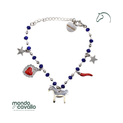 Braccialetto con cavallino pendente perline di colore blu o rosso 